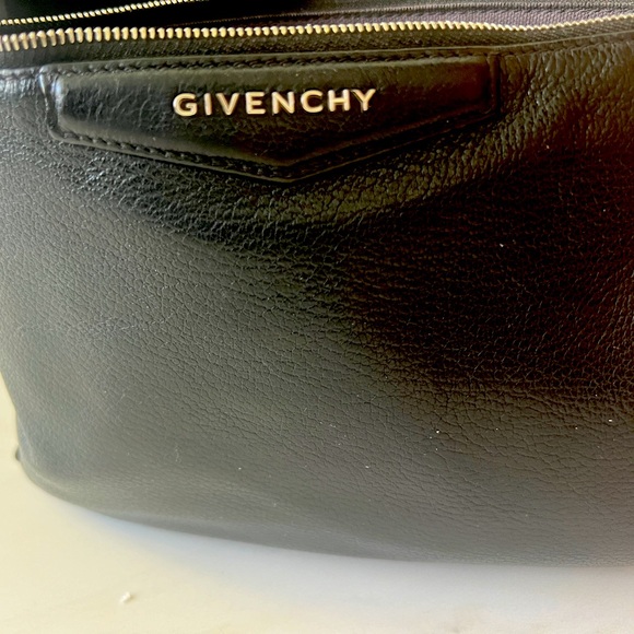 Givenchy pouch. Black leather with silver hardware. - Picture 2 of 5